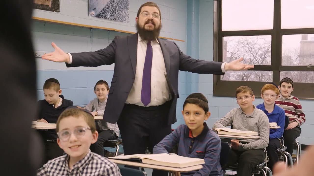 Benny Friedman - Its A Rebbes Life (Official Music Video)