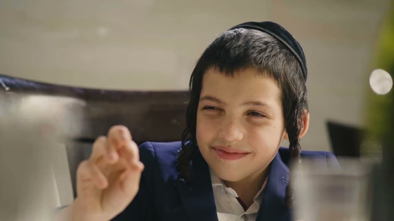 Motty Ilowitz - Yiddishe Taavos (Official Music Video)