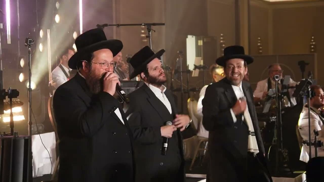 Shloime Daskal, Zanvil Weinberger & Ahrele Samet - Pre-First Dance (Live)
