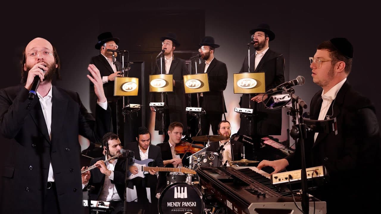 Menachem Moskowitz & Yedidim Choir - Funk Medley (Live)