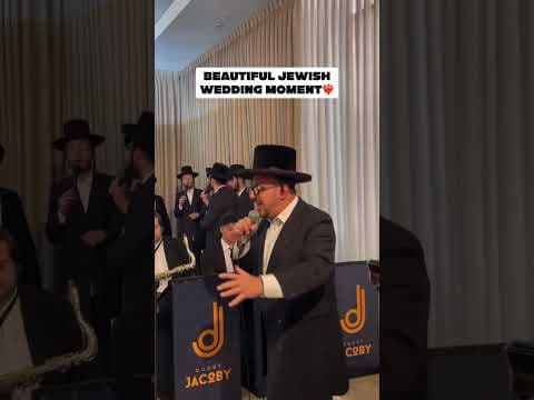 Beautiful Jewish wedding moment❤️‍🔥