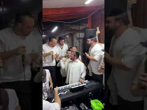 🔥🔥 באומן עם שרולי גרין🎤 נותי פוקס 🎤 נחמן רוזנברג 🎹🎶💚💚💚צילום📱: צביקה גרין