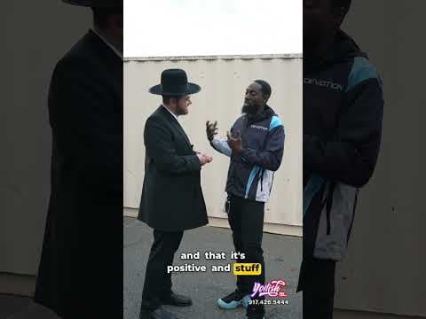 Hershy Weinberger Meeting with the FedEx guy who went viral singing RTVT 🎶